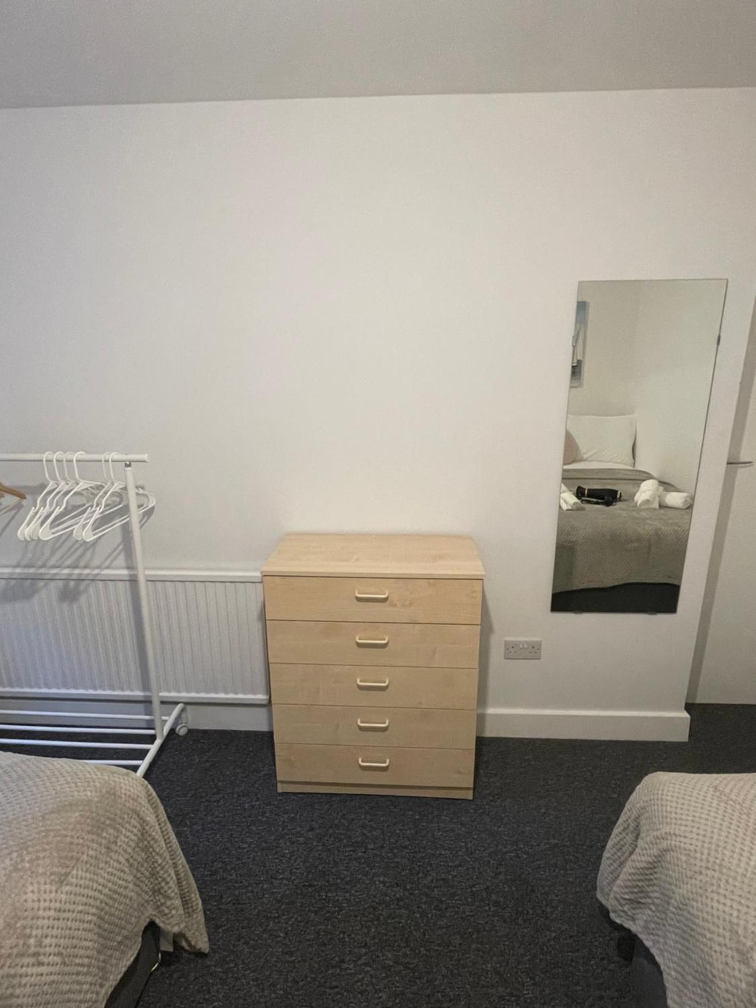 Lovely Triple And Quadruple Rooms In Euston & Square In Central London Exterior photo