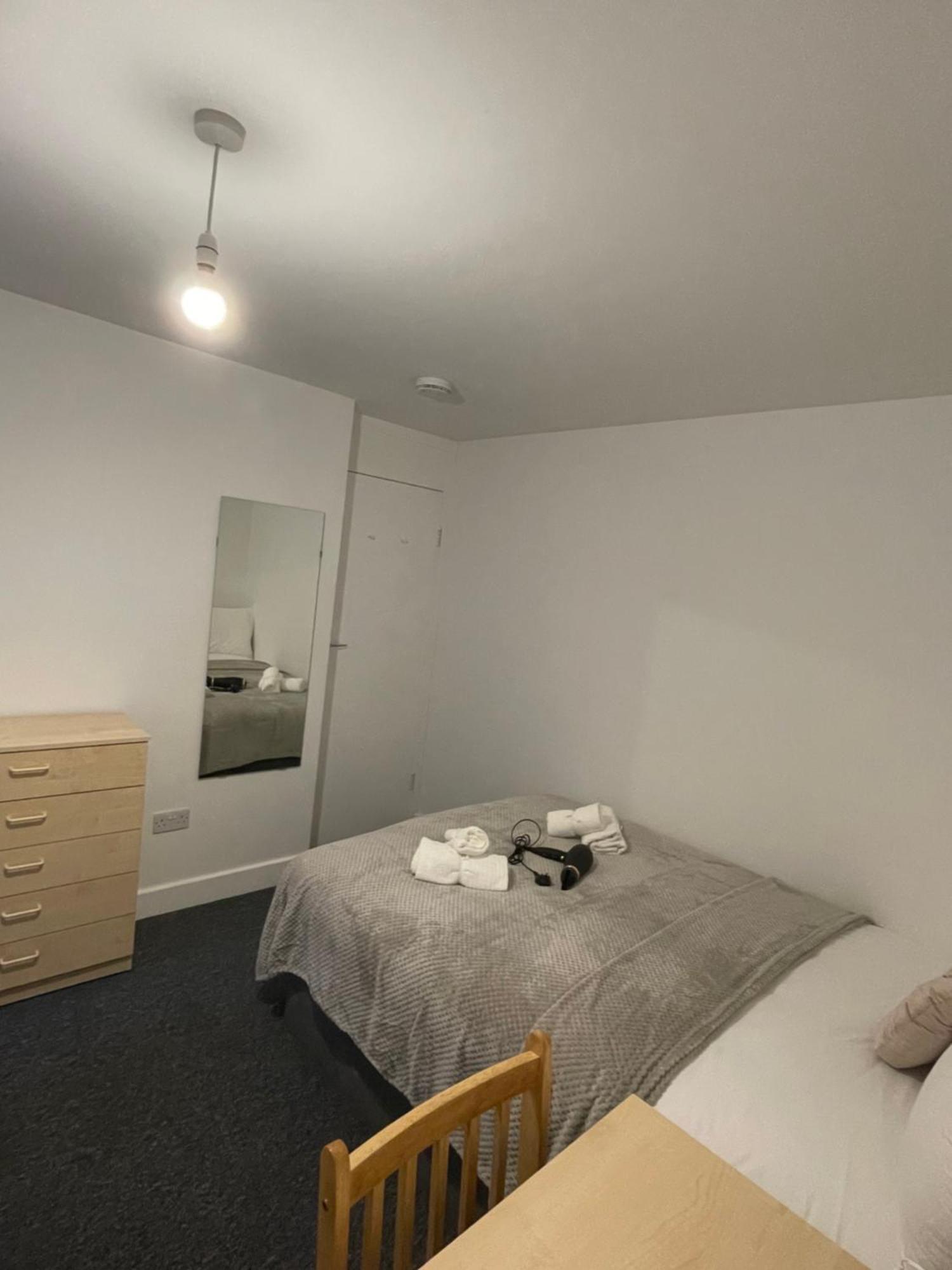Lovely Triple And Quadruple Rooms In Euston & Square In Central London Exterior photo