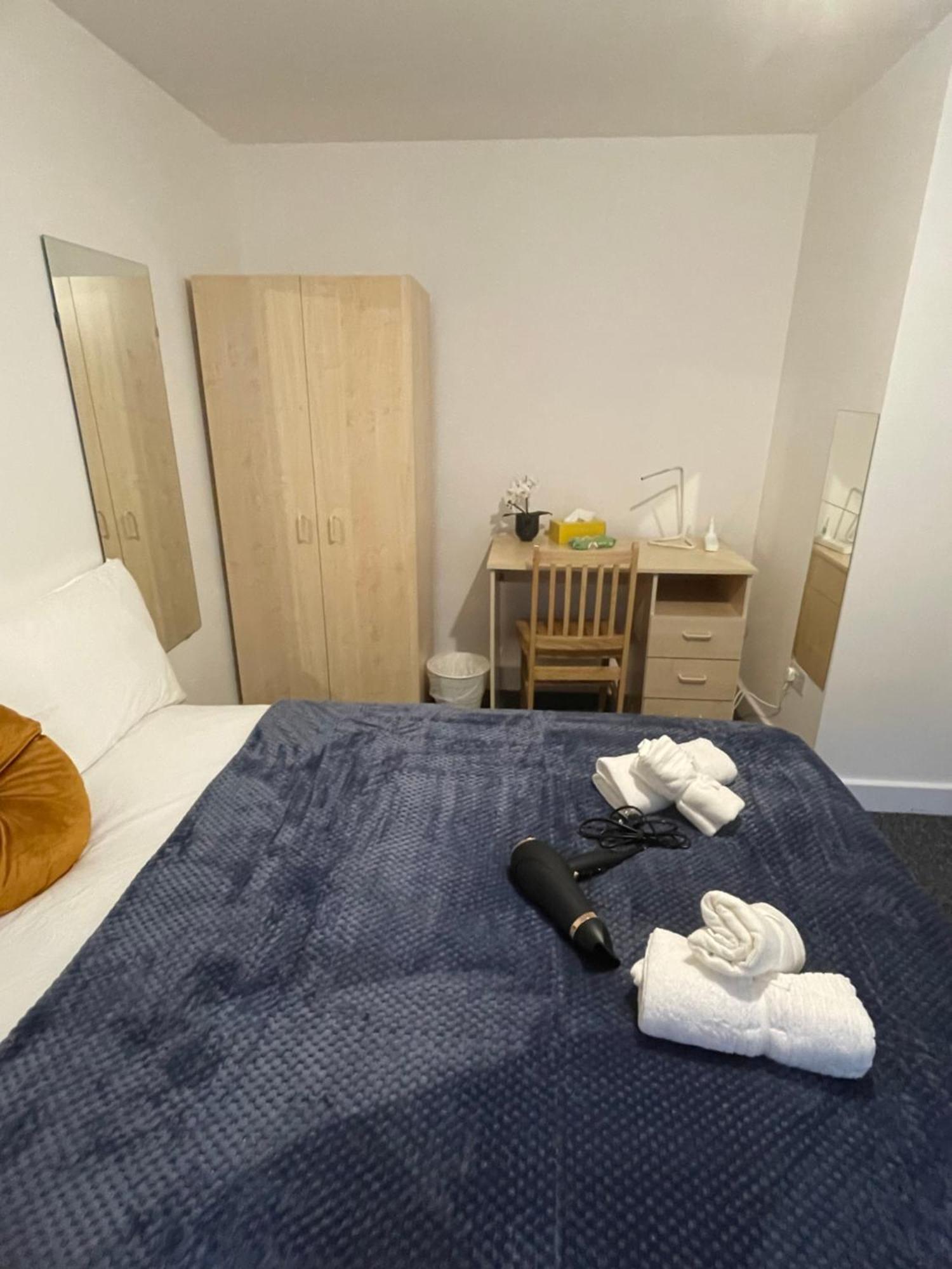 Lovely Triple And Quadruple Rooms In Euston & Square In Central London Exterior photo